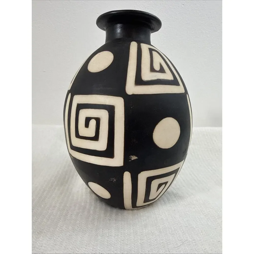 Vintage Valeriano Paz Chulucanas Peru Signed Art Pottery Nesting Vases 3pc Set